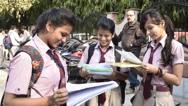 CBSE passing criteria. CBSE and ICSE board exams date sheet 2018 declared.